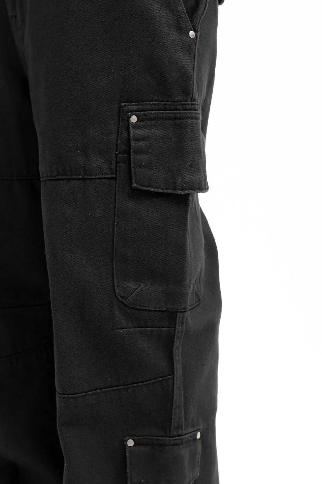 BASIC BLACK CARGO PANTS