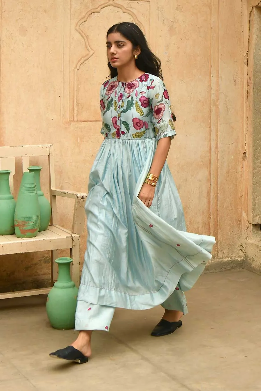 Blue Daisy Floral Print Chanderi Kurta Set