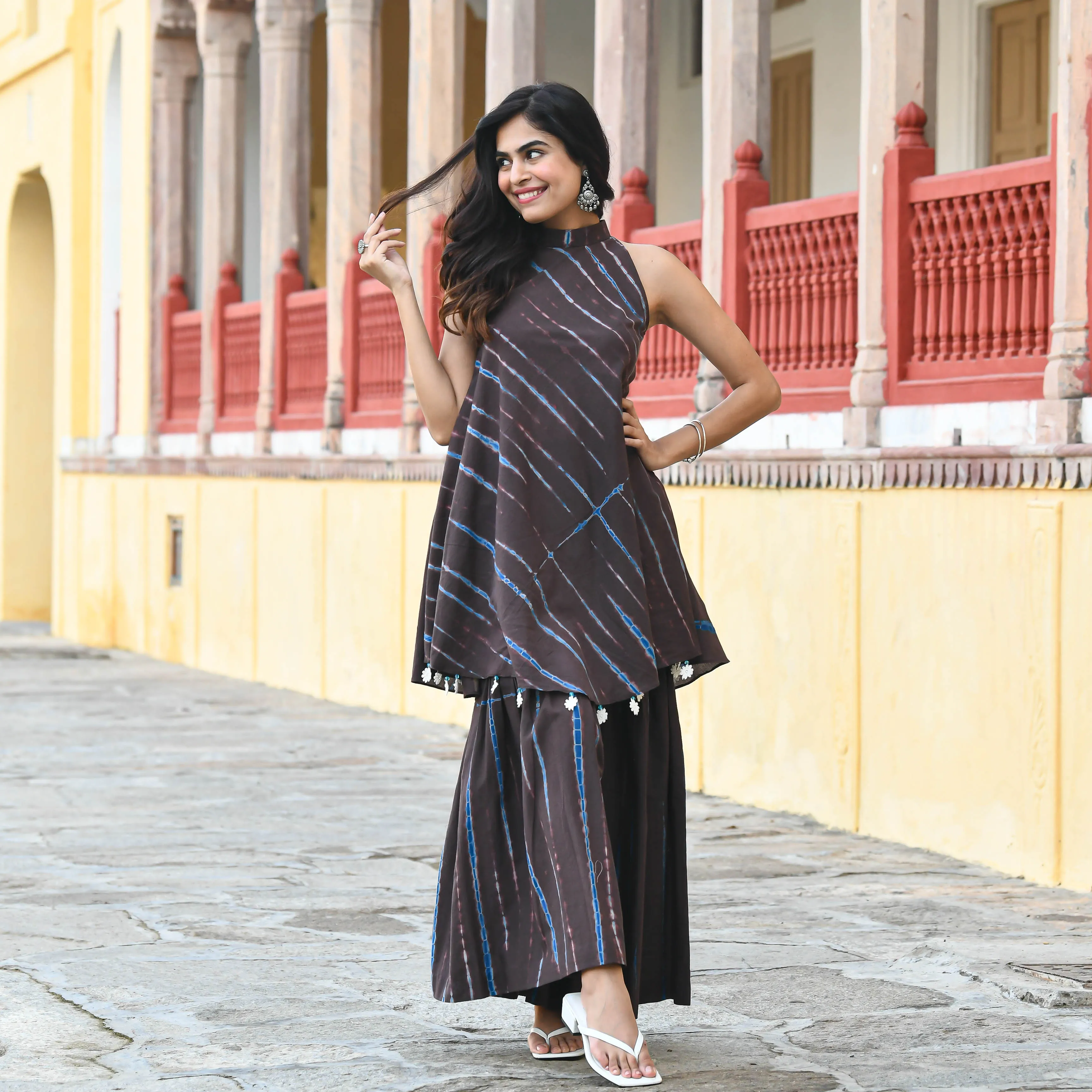 Bunaai Grey Blue Shibori Kurta Set