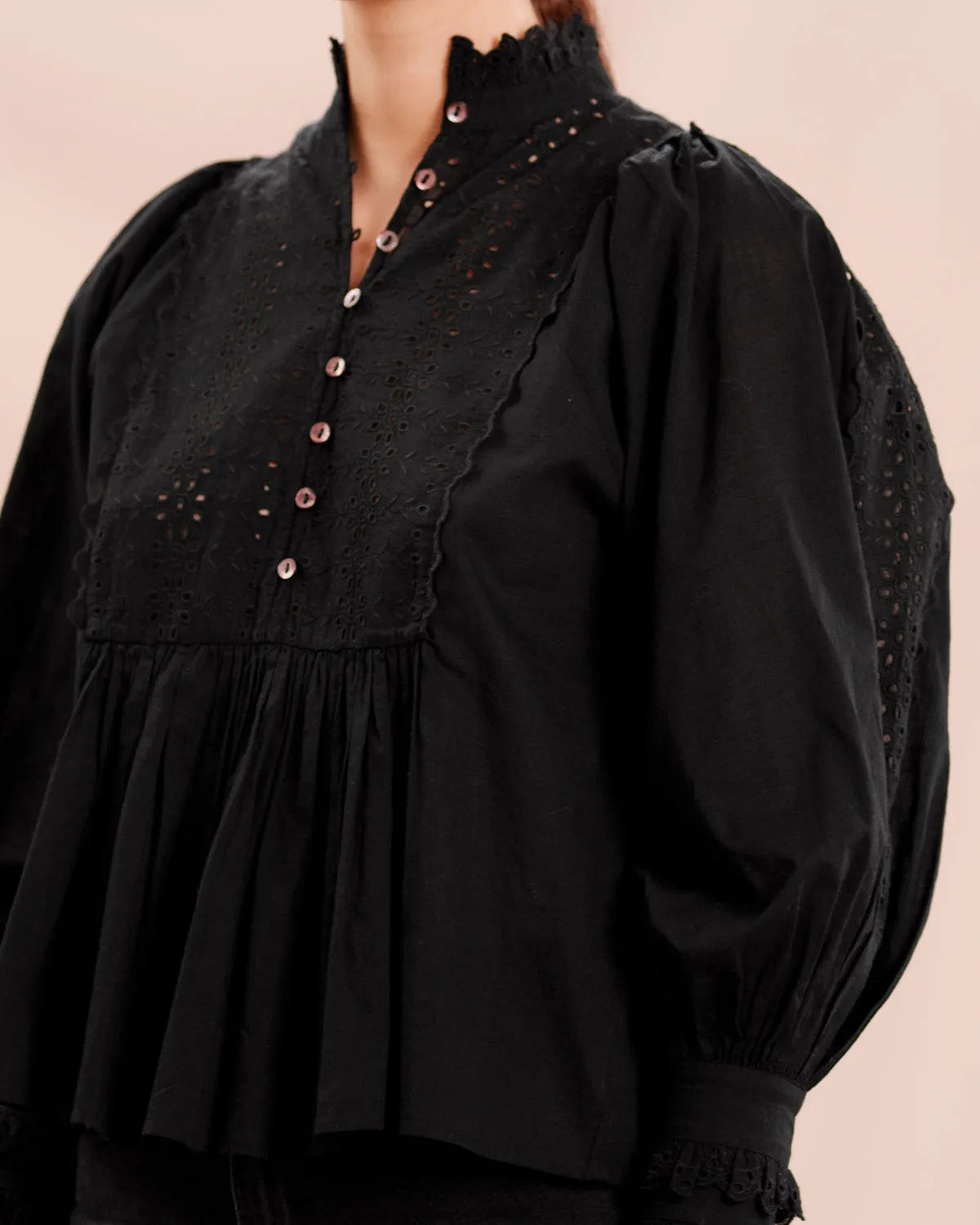 Cotton Slub Blouse in Black