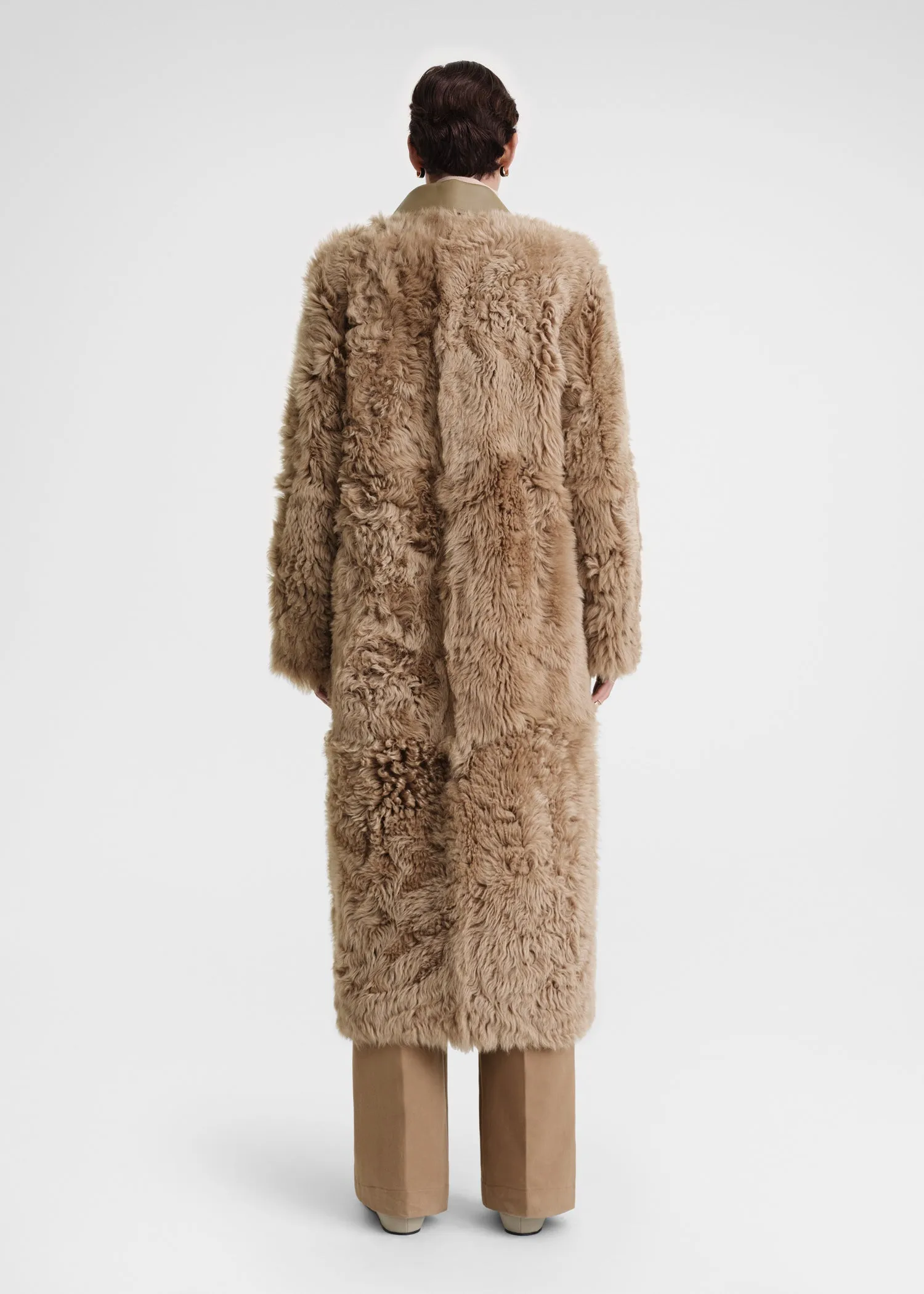 Curly shearling coat biscuit