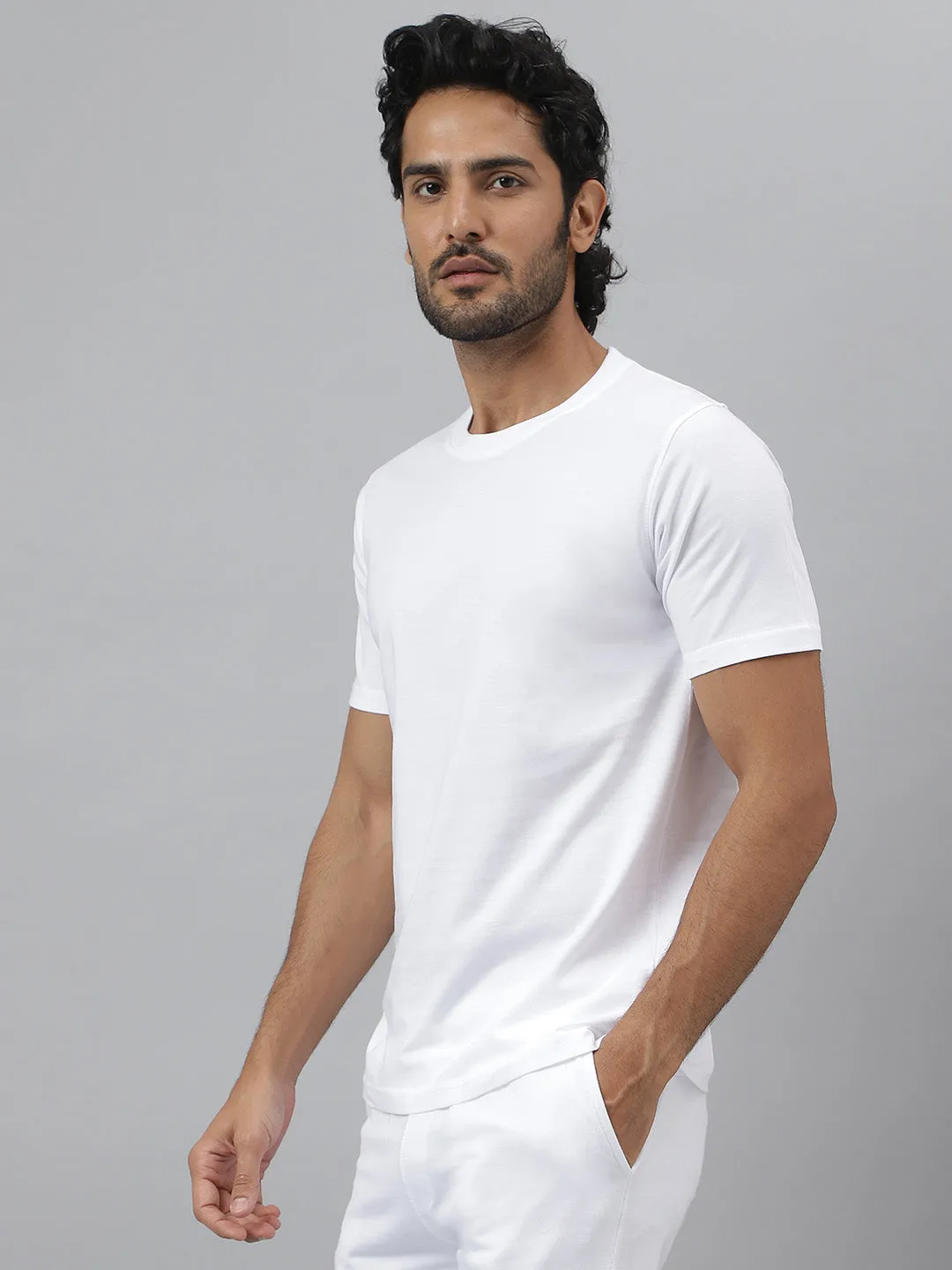 Essential Crew Neck White T-shirt - Daily (Pack of 3)