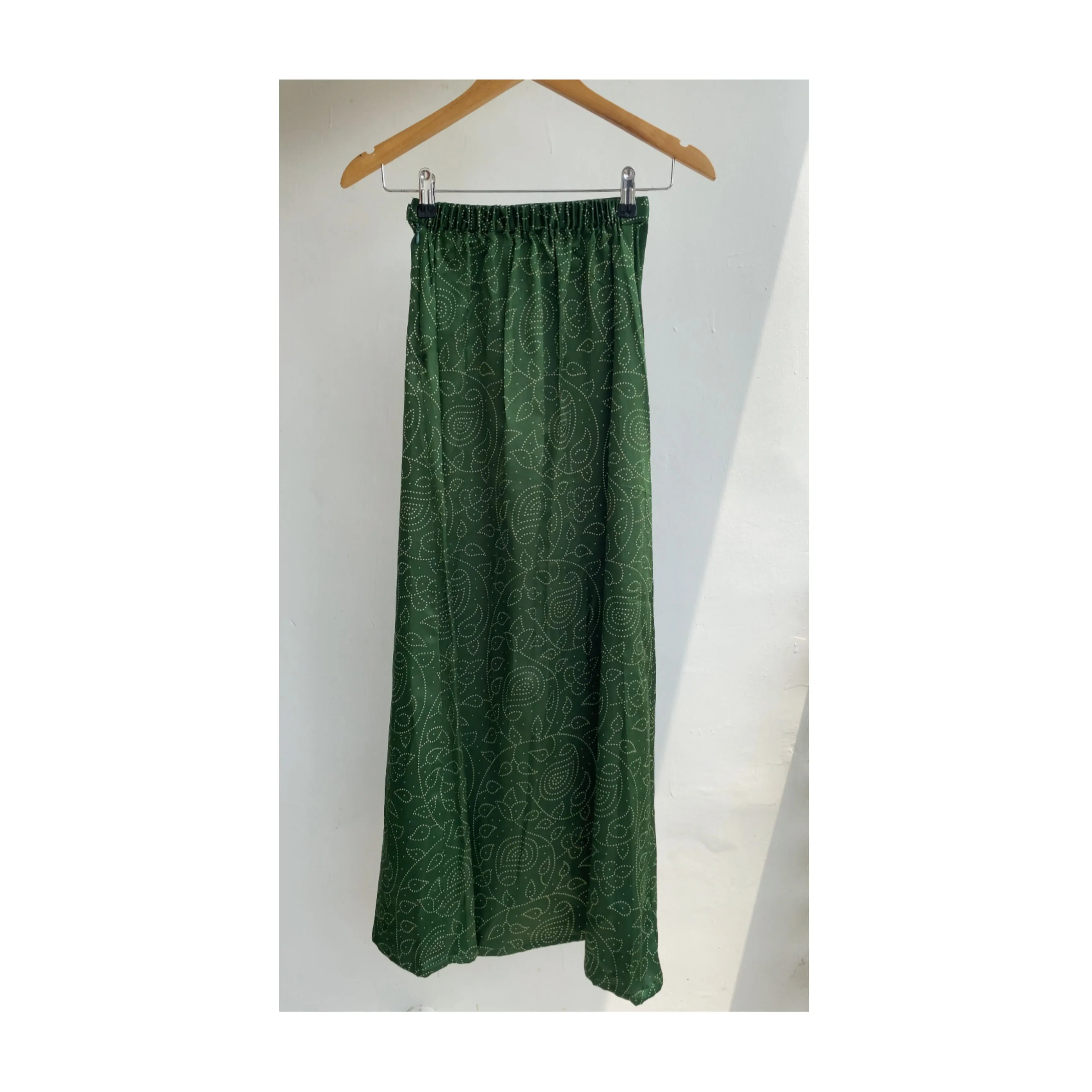 Green paisley bandhani skirt