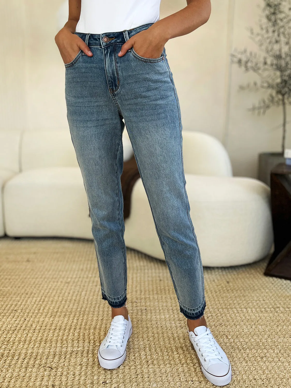 Judy Blue Mid Rise Rigid Magic Release Hem Jeans