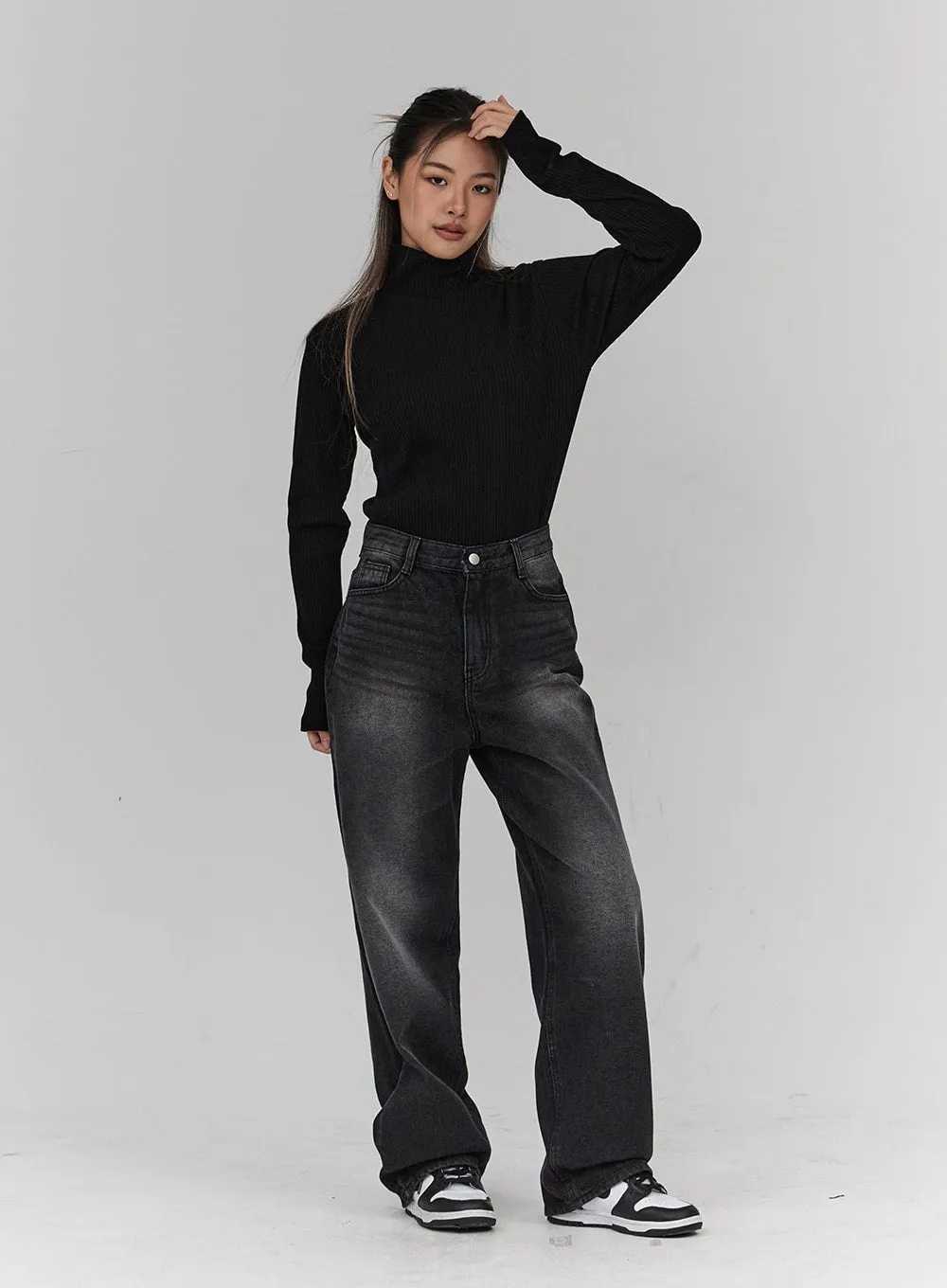 Light Washing Wide Leg Black Jeans CN23