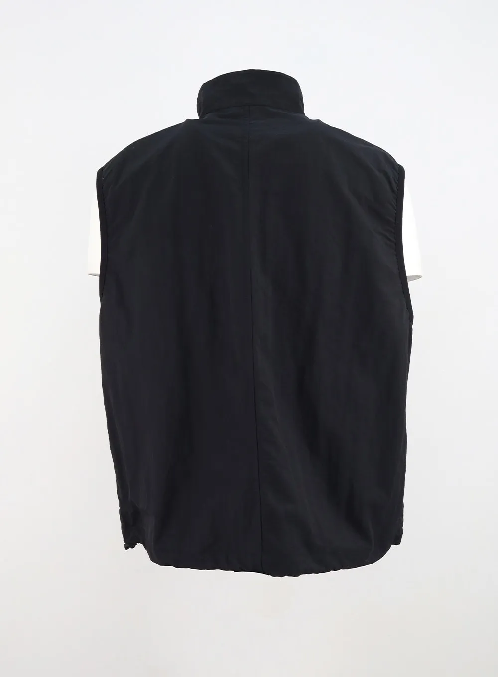 Nylon Sleeveless Zip-Up CU323