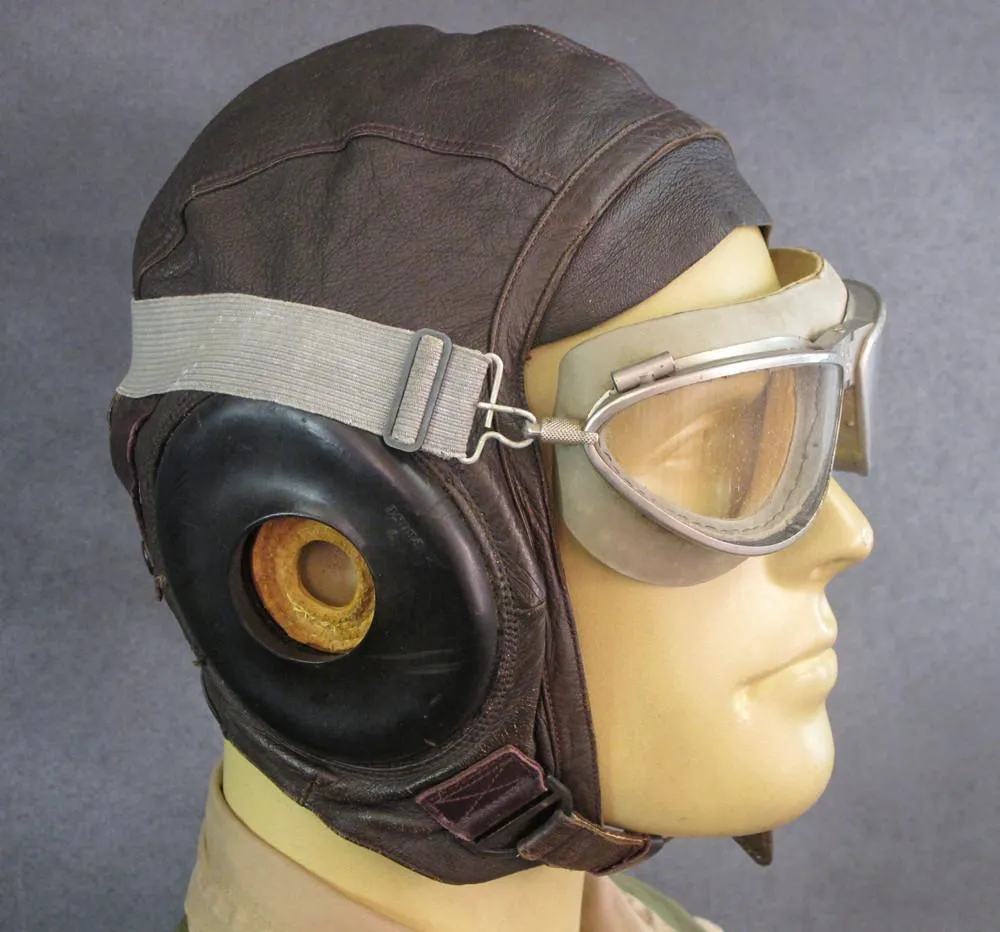 Original U.S. WWII Army Air Force Aviator Flight Set