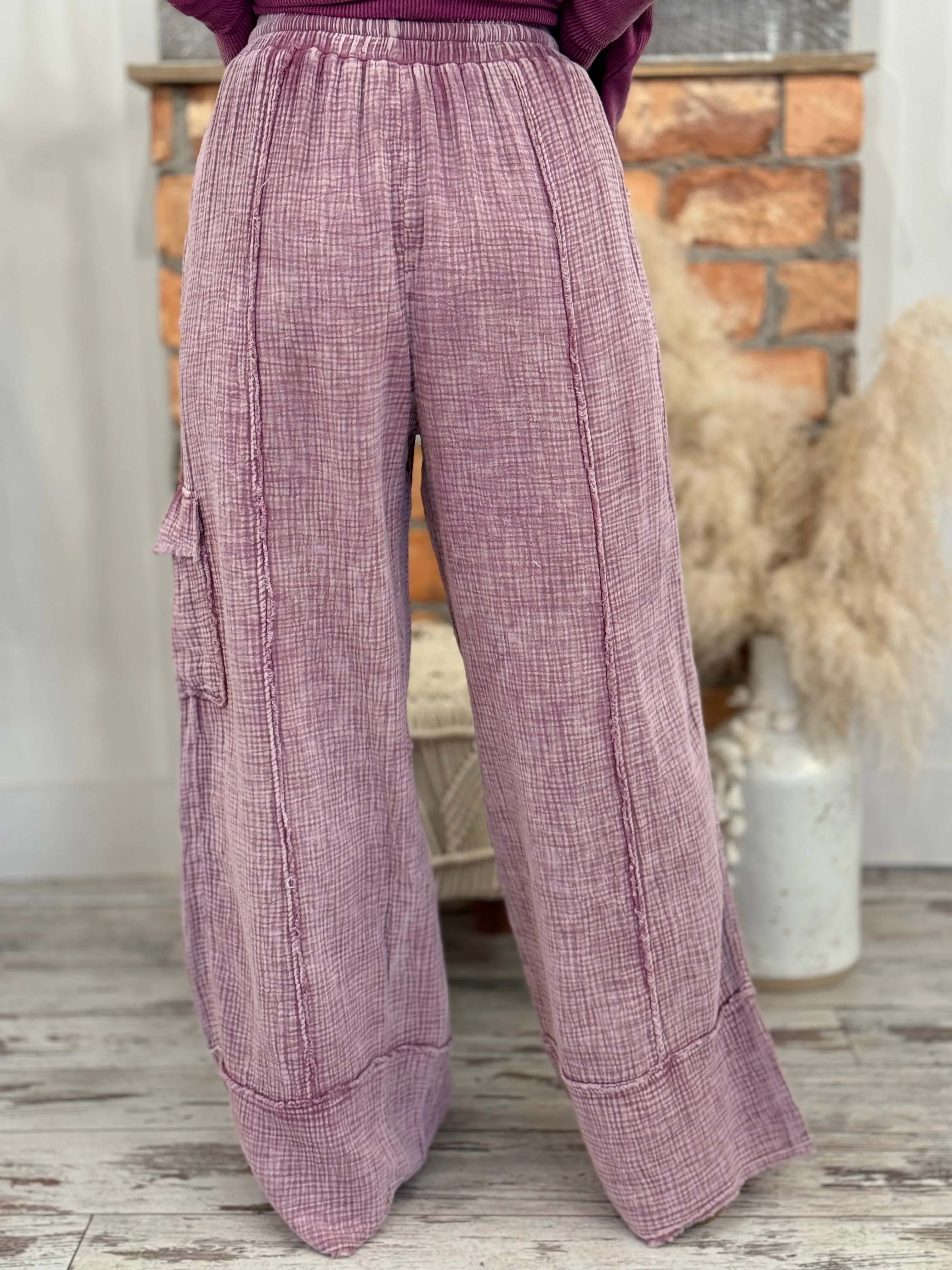 Raw Edge Gauze Cargo Pants | Mauve