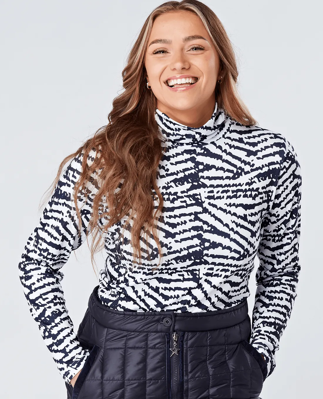 SWING OUT SISTER Ada Roll Neck Navy & White Pattern