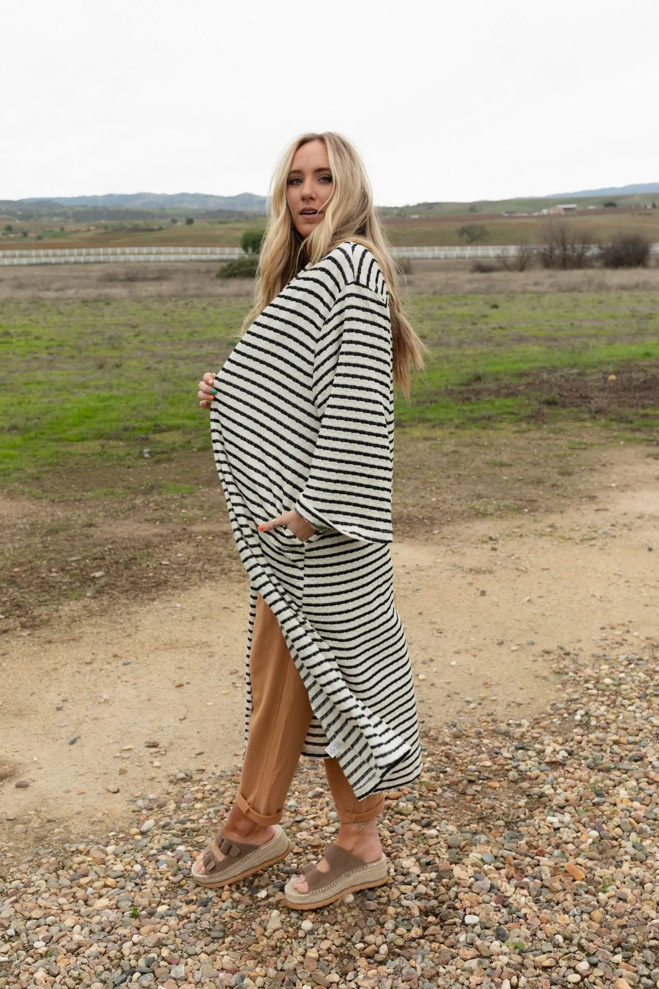 The Nest Venyx Striped Duster Cardigan - Cream Black