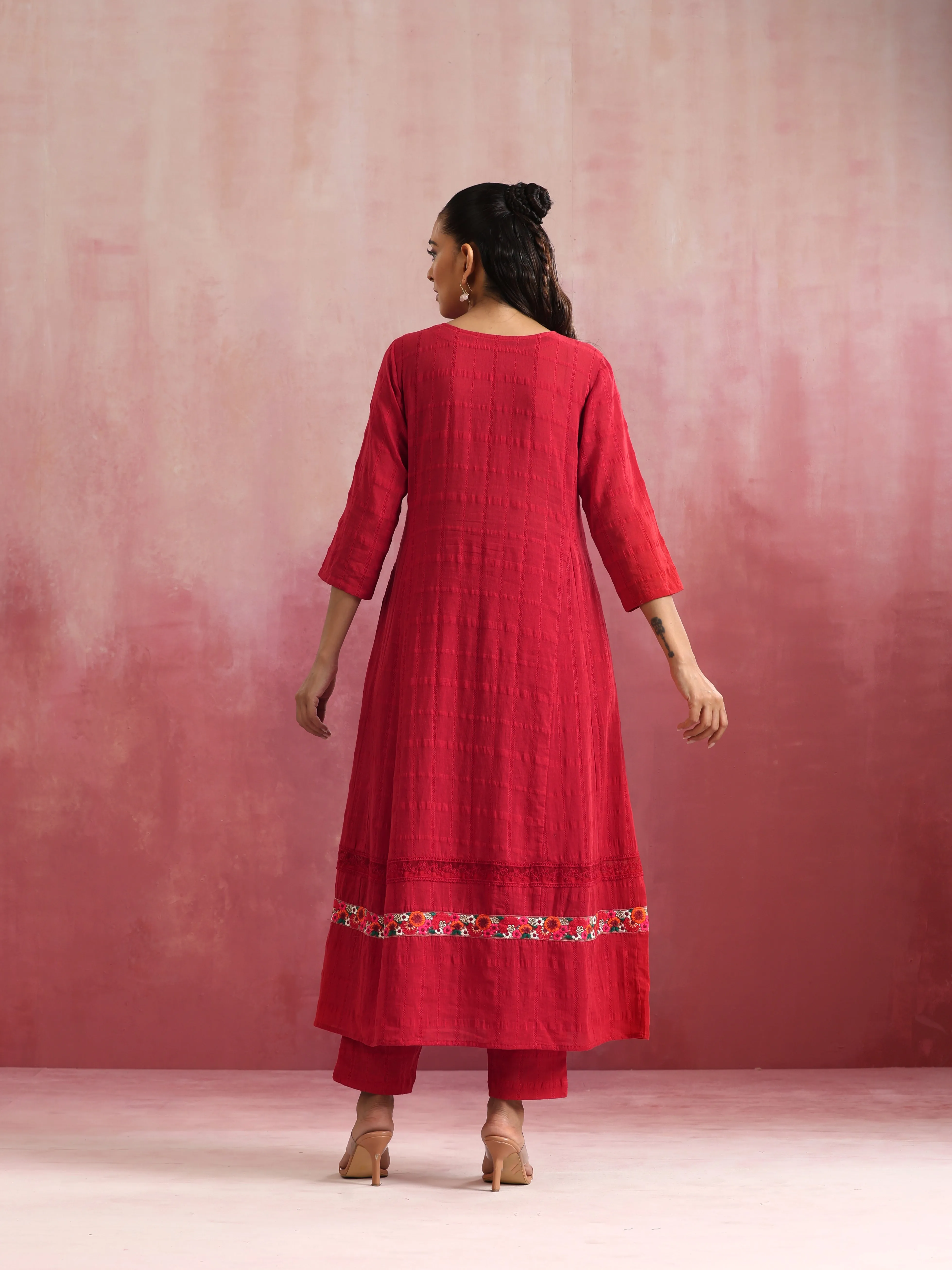 trueBrowns Red Cotton Dobby Flared Kurta Set