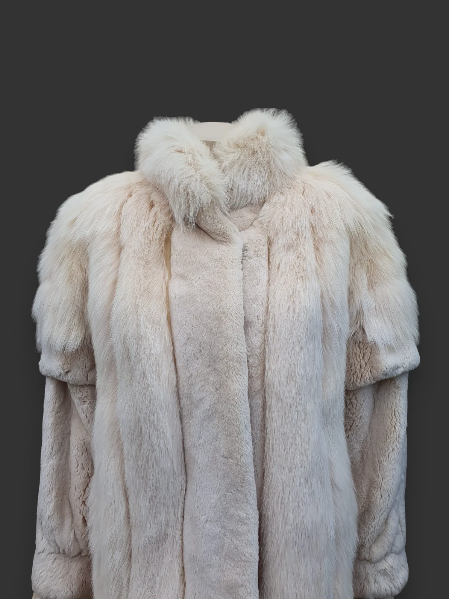 Vintage Oxidized Fox & Sheared Beaver Jacket (Off-white) -Large