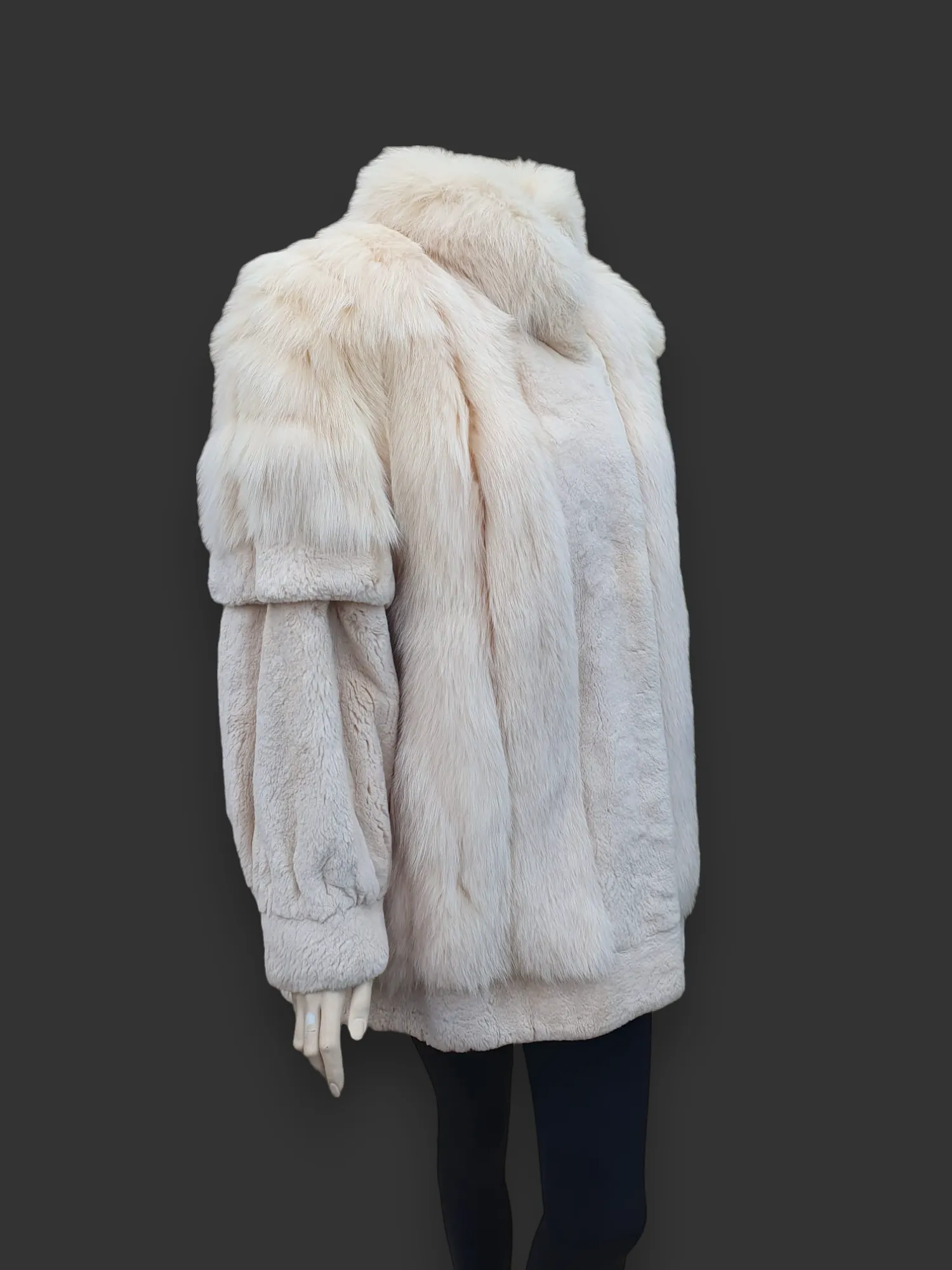 Vintage Oxidized Fox & Sheared Beaver Jacket (Off-white) -Large