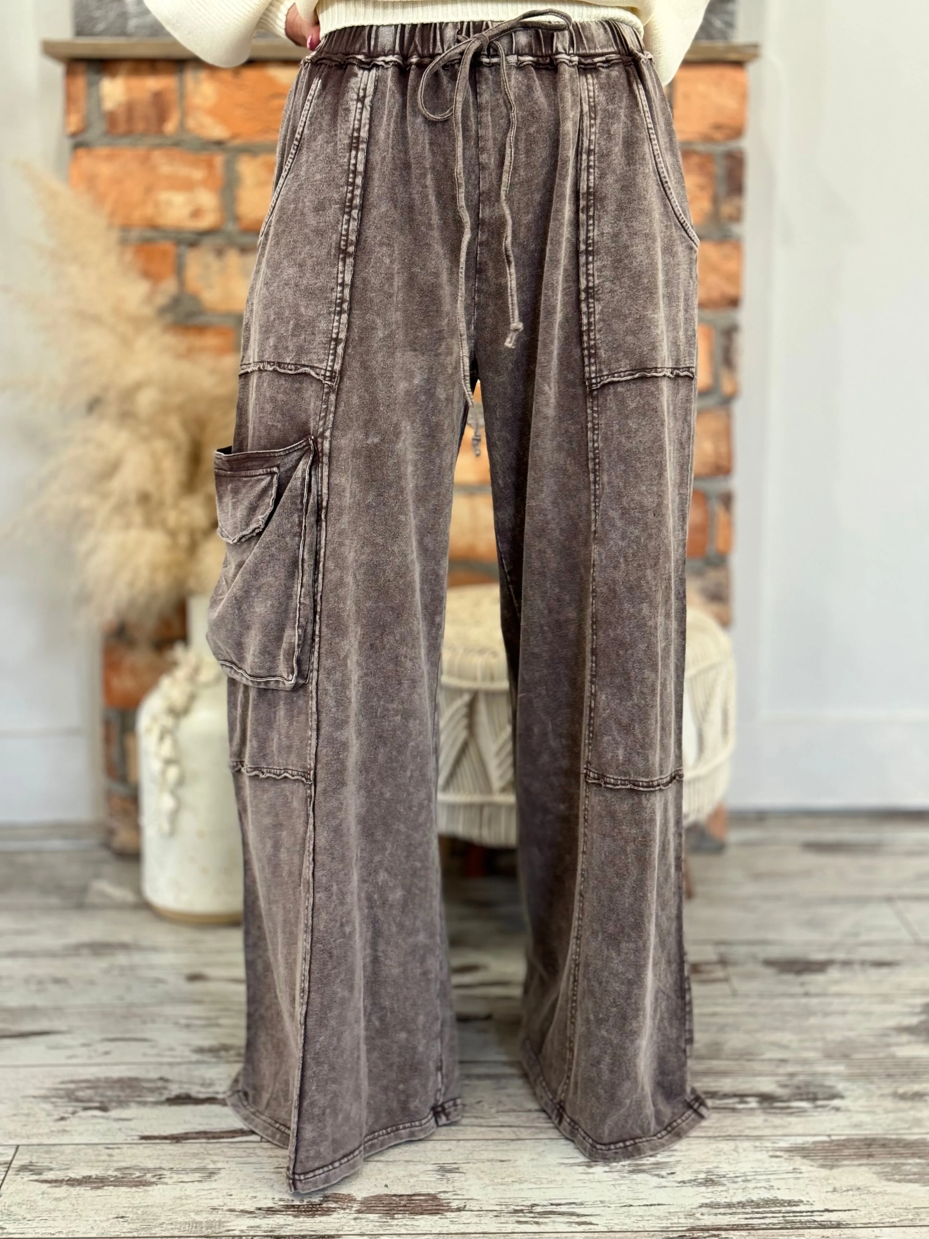 Washed Cargo Wide Leg Comfy Pants in Mocha