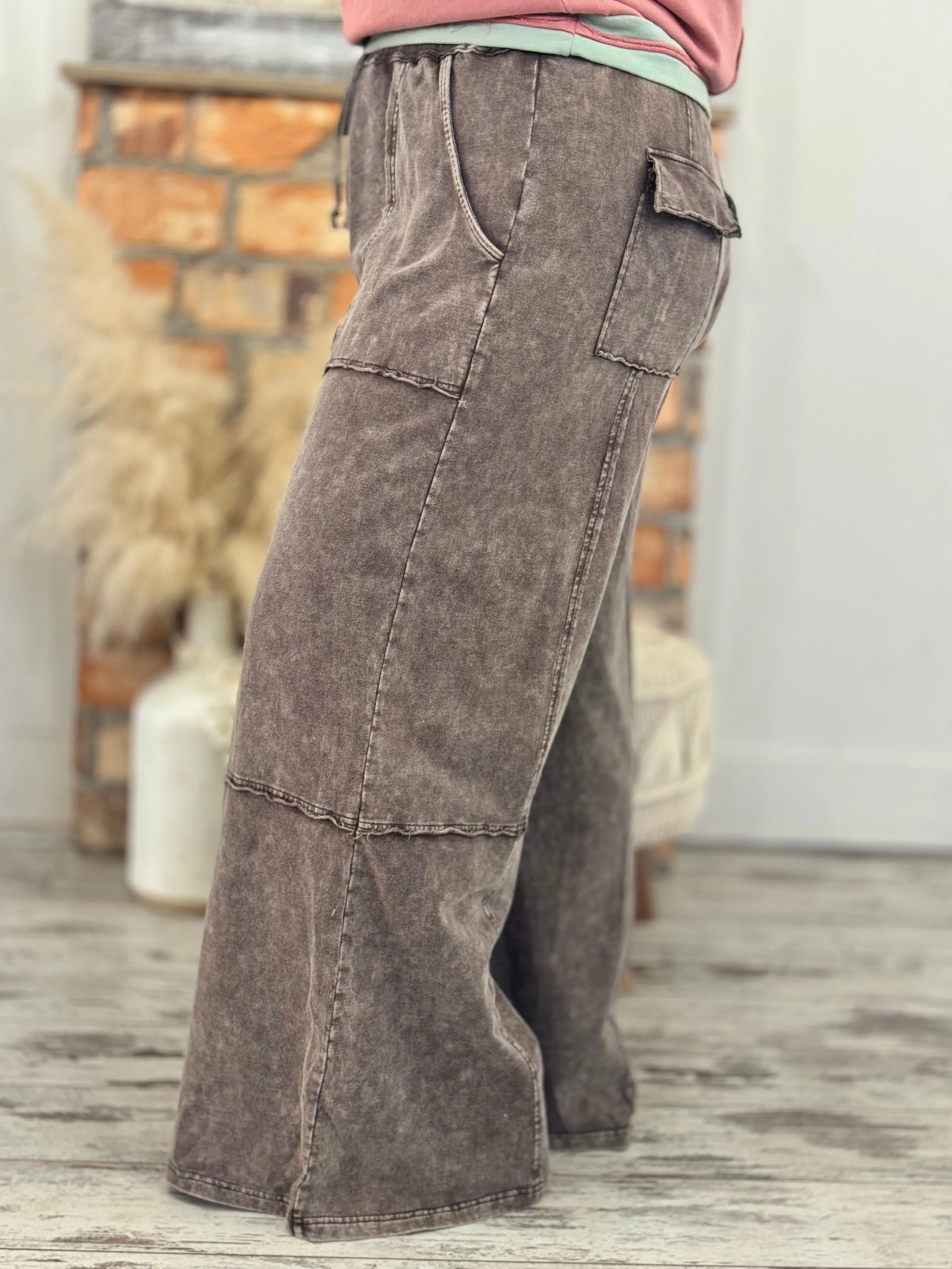 Washed Cargo Wide Leg Comfy Pants in Mocha