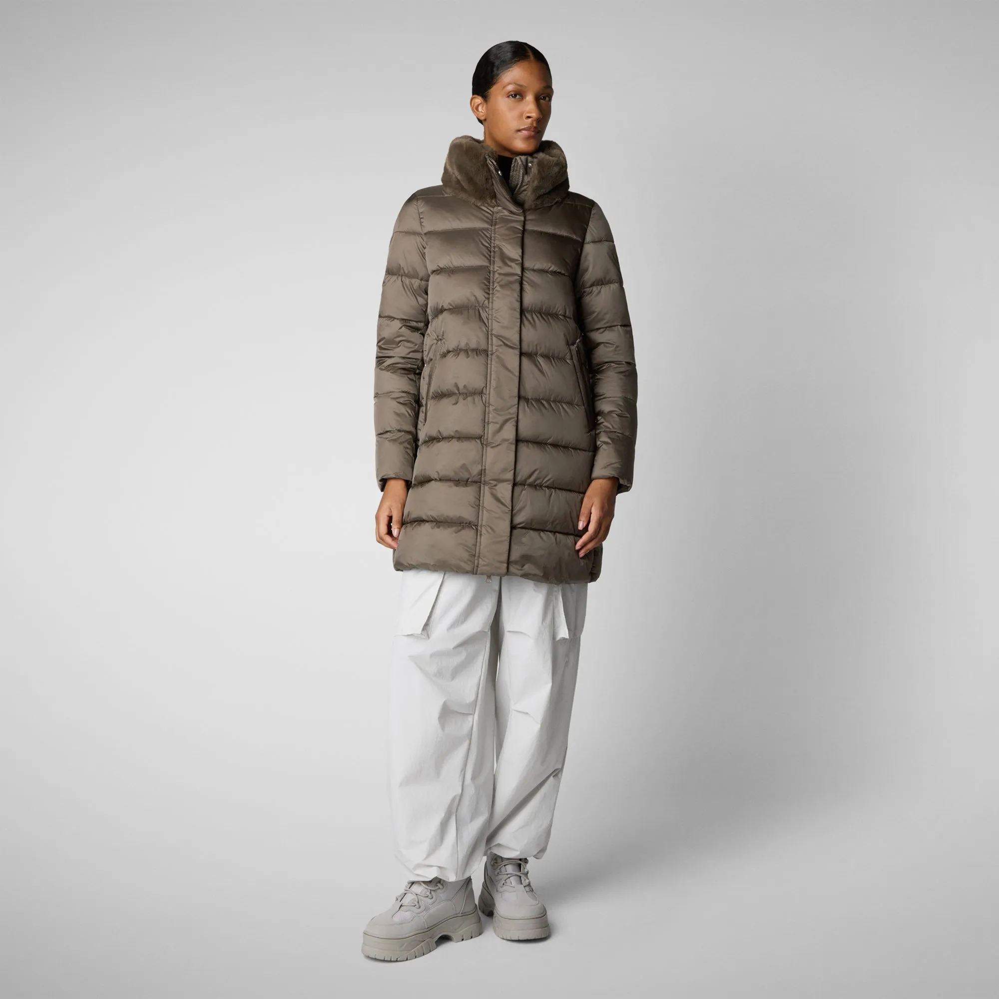 Women's Animal free Puffer Coat Dalea with Faux Fur Collar in Mud Grey